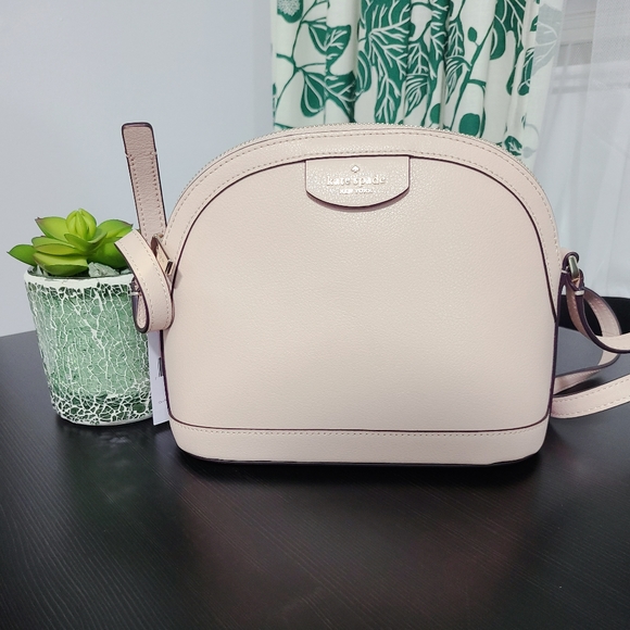 kate spade Handbags - ♠️kate spade- crossbody dome